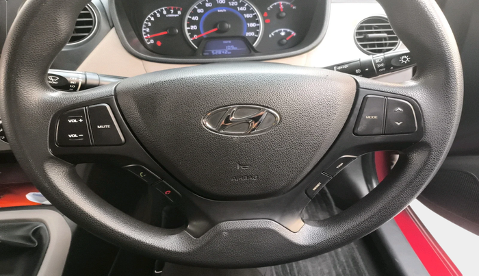 2017 Hyundai Grand i10 SPORTZ 1.2 KAPPA VTVT, Petrol, Manual, 52,842 km, interior