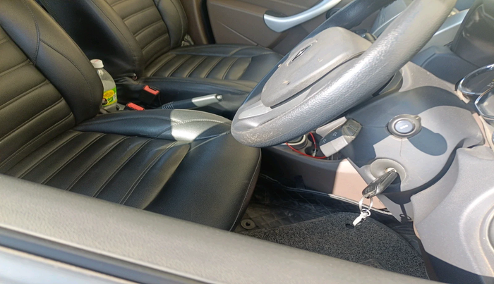 2016 Renault Duster 110 PS RXL 4X2 AMT, Diesel, Automatic, 1,31,966 km, interior