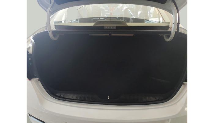 2019 Maruti Ciaz ALPHA  AT 1.5 SHVS PETROL, Petrol, Automatic, 69,730 km, exterior