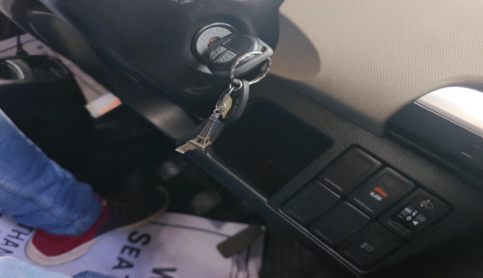 2013 Maruti Wagon R 1.0 VXI  ABS-AIRBAG, Petrol, Manual, 87,212 km, interior