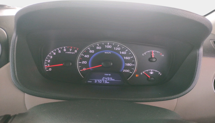 2015 Hyundai Grand i10 SPORTZ 1.2 KAPPA VTVT, Petrol, Manual, 37,073 km, interior