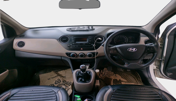 2015 Hyundai Grand i10 SPORTZ 1.2 KAPPA VTVT, Petrol, Manual, 37,073 km, interior