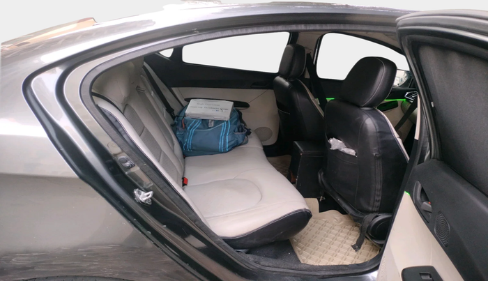 2023 Tata TIGOR XZ CNG, Petrol, Manual, 51,374 km, interior