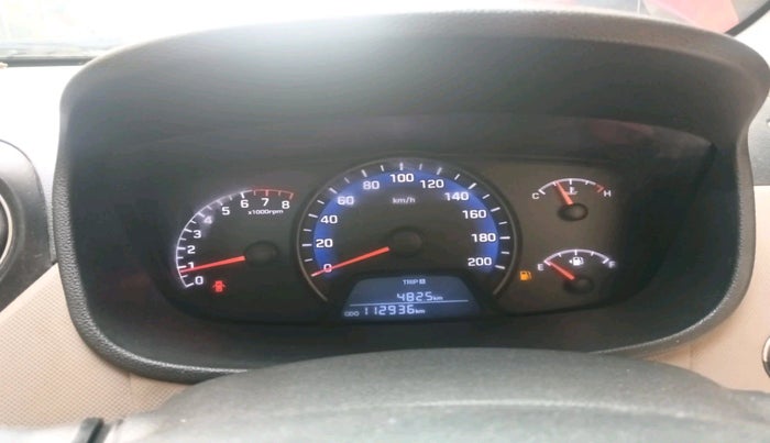 2015 Hyundai Xcent SX 1.2, Petrol, Manual, 1,12,936 km, interior