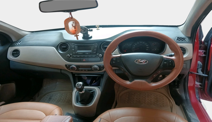 2015 Hyundai Xcent SX 1.2, Petrol, Manual, 1,12,936 km, interior