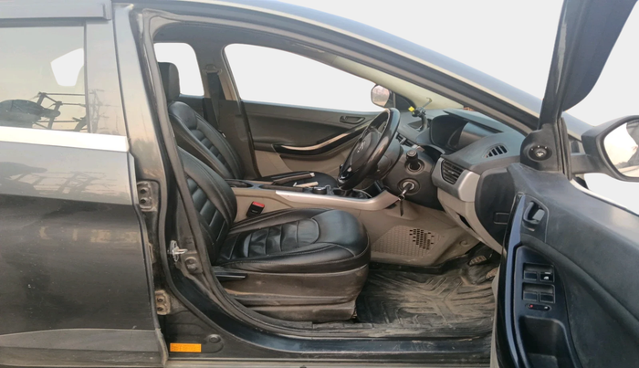 2019 Tata NEXON XM DIESEL, Diesel, Manual, 68,089 km, interior