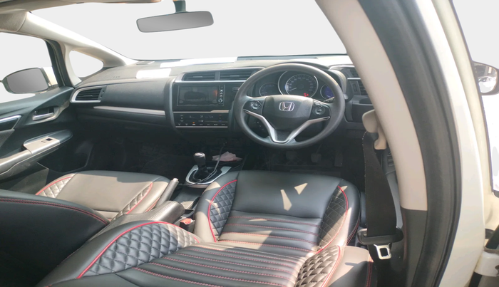 2018 Honda WR-V 1.5L I-DTEC VX MT, Diesel, Manual, 1,40,934 km, interior