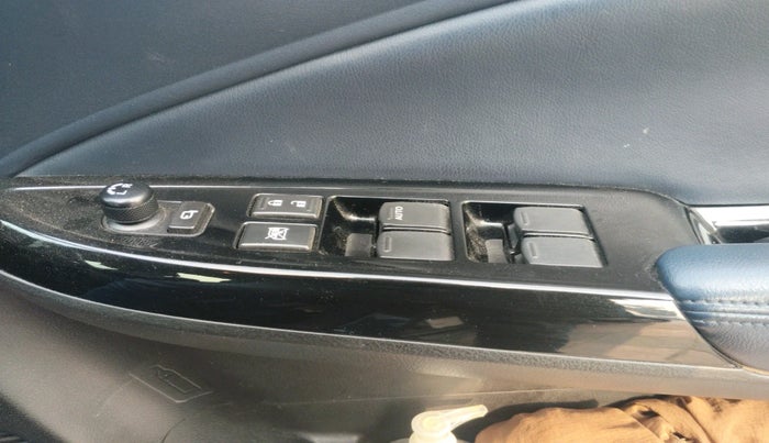 2022 Maruti Baleno ALPHA 1.2 AGS, Petrol, Automatic, 38,684 km, interior