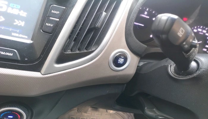 2016 Hyundai Creta SX (O) 1.6 DIESEL, Diesel, Manual, 1,27,698 km, interior