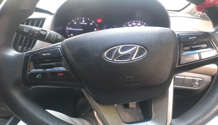 2016 Hyundai Creta SX (O) 1.6 DIESEL, Diesel, Manual, 1,27,698 km, interior