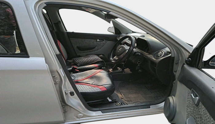 2016 Maruti Alto 800 LXI, Petrol, Manual, 50,010 km, interior