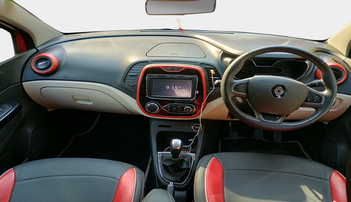 2019 Renault Captur RXT PETROL, Petrol, Manual, 33,808 km, interior