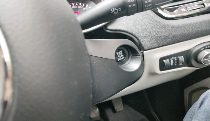 2018 Jeep Compass LIMITED (O) 2.0 DIESEL, Diesel, Manual, 85,212 km, interior