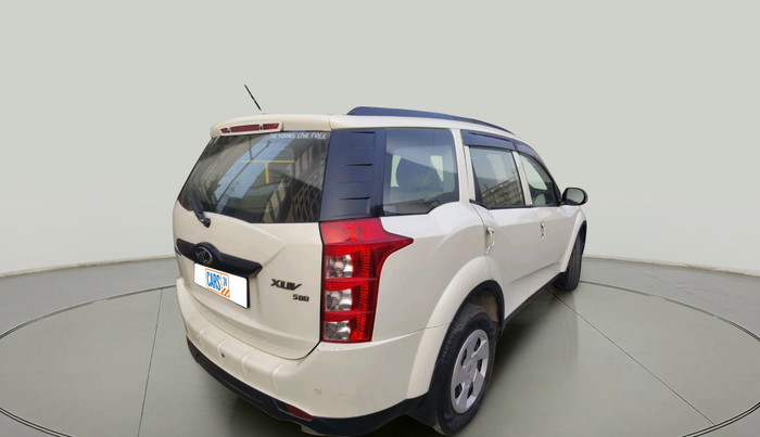 2016 Mahindra XUV500 W4 1.99, Diesel, Manual, 82,427 km, exterior