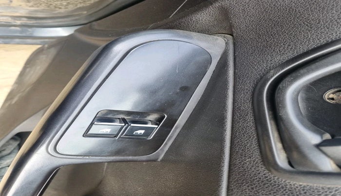 2016 Tata Zest XE 75PS DIESEL, Diesel, Manual, 1,18,625 km, interior