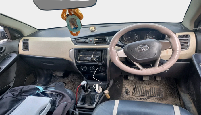 2016 Tata Zest XE 75PS DIESEL, Diesel, Manual, 1,18,625 km, interior