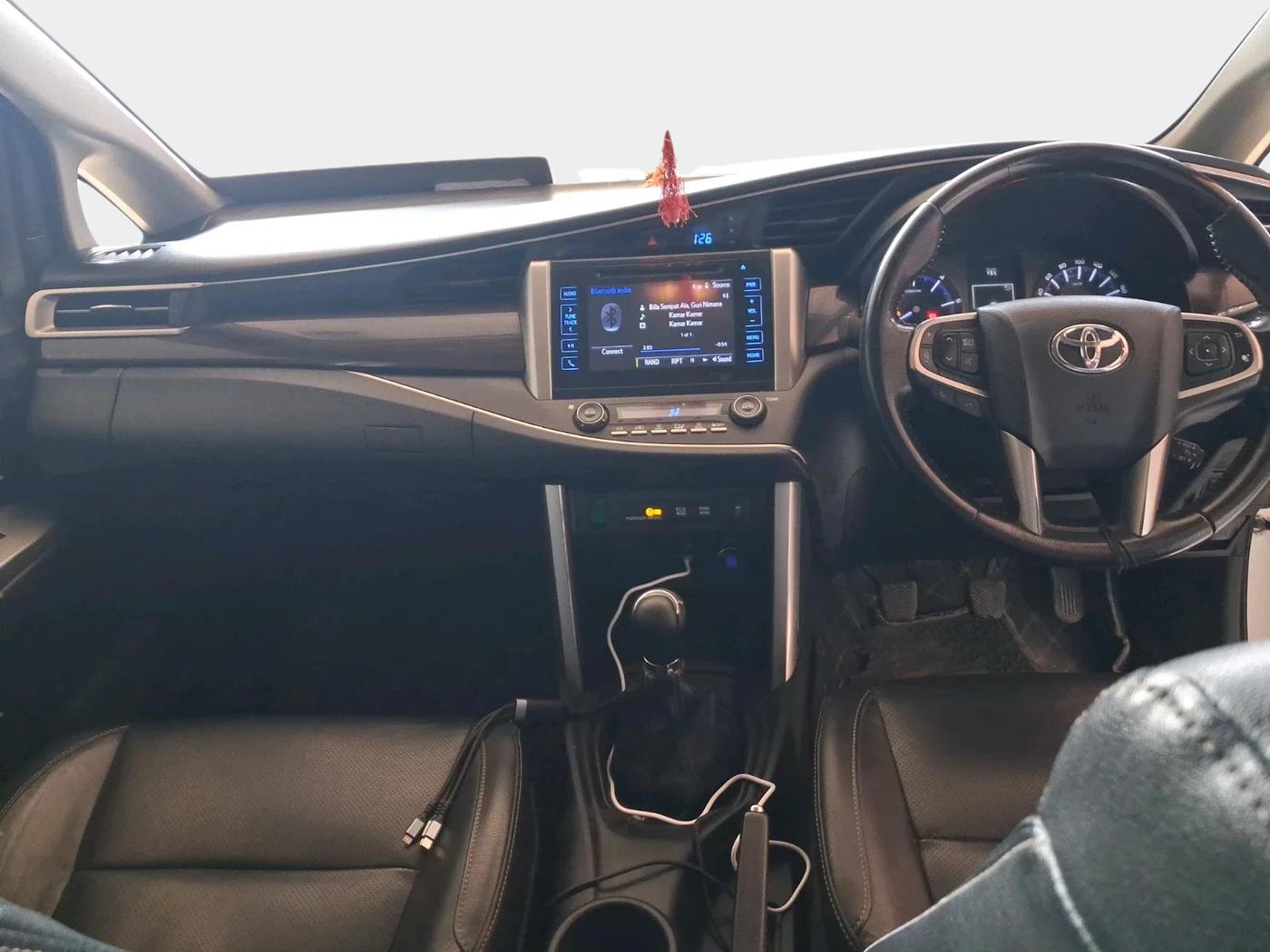 2020 Toyota Innova Crysta 2.4 ZX 7 STR, Diesel, Manual, 1,42,708 km, interior