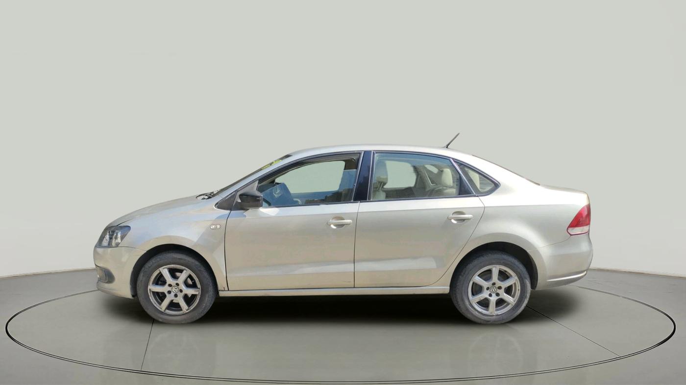 2014 Volkswagen Vento HIGHLINE 1.6 MPI, Petrol, Manual, 75,100 km, exterior