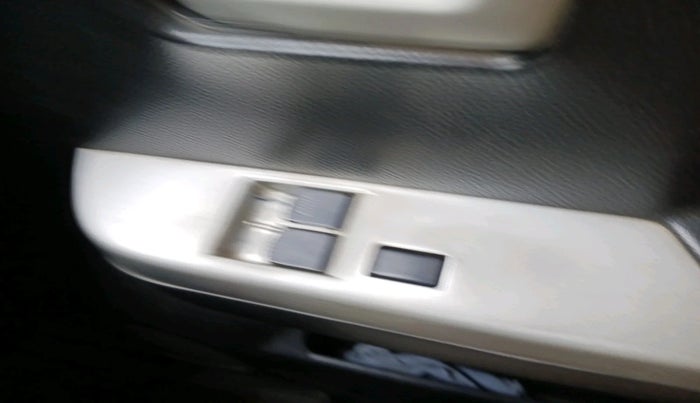 2014 Maruti Wagon R 1.0 LXI CNG, Petrol, Manual, 79,256 km, interior