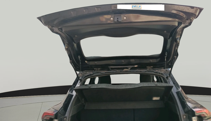 2024 Renault Kiger RXT (O) MT, Petrol, Manual, 14,777 km, exterior