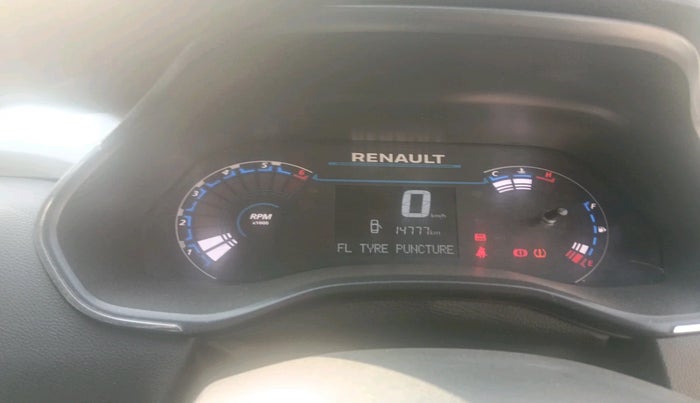 2024 Renault Kiger RXT (O) MT, Petrol, Manual, 14,777 km, interior