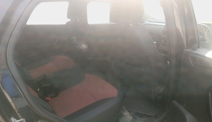 2024 Renault Kiger RXT (O) MT, Petrol, Manual, 14,777 km, interior