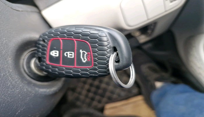 2022 Hyundai GRAND I10 NIOS SPORTZ 1.2 KAPPA VTVT, Petrol, Manual, 38,111 km, interior