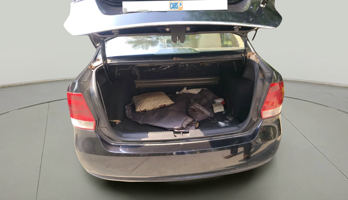 2013 Volkswagen Vento HIGHLINE DIESEL 1.6, Diesel, Manual, 1,00,537 km, exterior