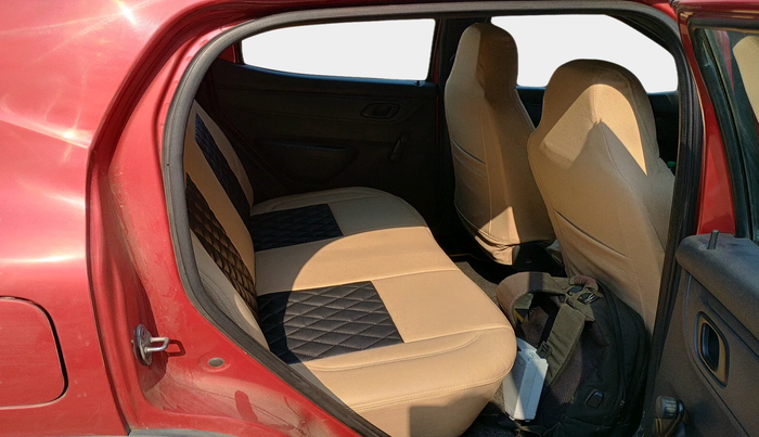 2015 Renault Kwid RXT 0.8, Petrol, Manual, 68,980 km, interior