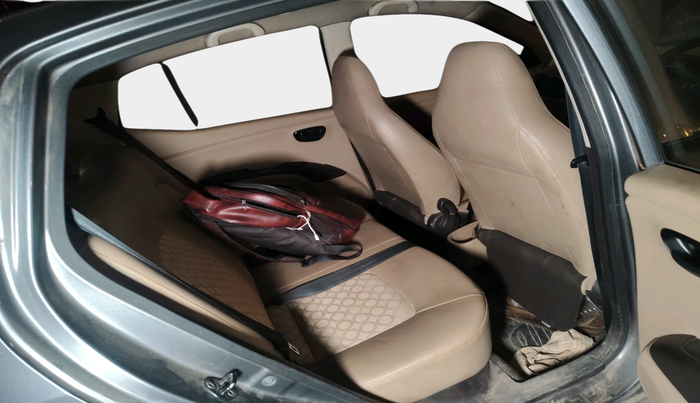 2010 Hyundai i10 MAGNA 1.2, Petrol, Manual, 1,05,637 km, interior