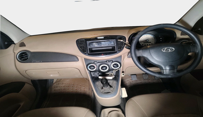 2010 Hyundai i10 MAGNA 1.2, Petrol, Manual, 1,05,637 km, interior