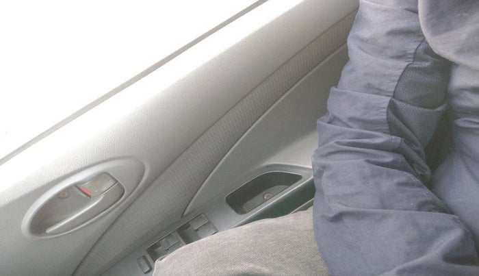 2011 Toyota Etios G, Petrol, Manual, 98,726 km, interior