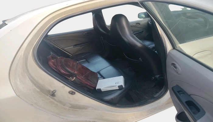 2011 Toyota Etios G, Petrol, Manual, 98,726 km, interior