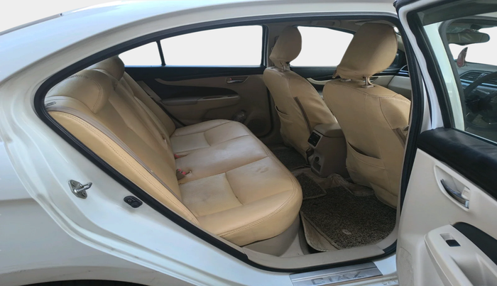2015 Maruti Ciaz VXI+, Petrol, Manual, 1,80,207 km, interior