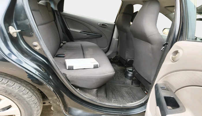 2011 Toyota Etios Liva G, Petrol, Manual, 87,637 km, interior