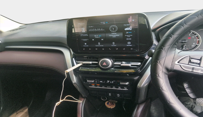 2025 Maruti Grand Vitara ZETA SMART HYBRID, Petrol, Manual, 14,391 km, interior