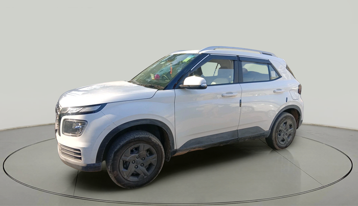 2023 Hyundai VENUE SX 1.2 PETROL, Petrol, Manual, 15,665 km, exterior