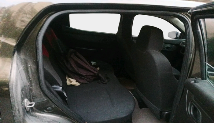 2017 Renault Kwid RXT 1.0 AMT, Petrol, Automatic, 51,707 km, interior