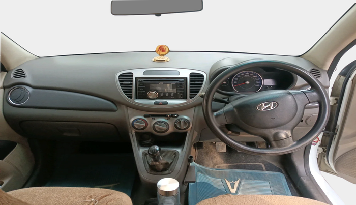 2011 Hyundai i10 MAGNA 1.2, Petrol, Manual, 81,847 km, interior