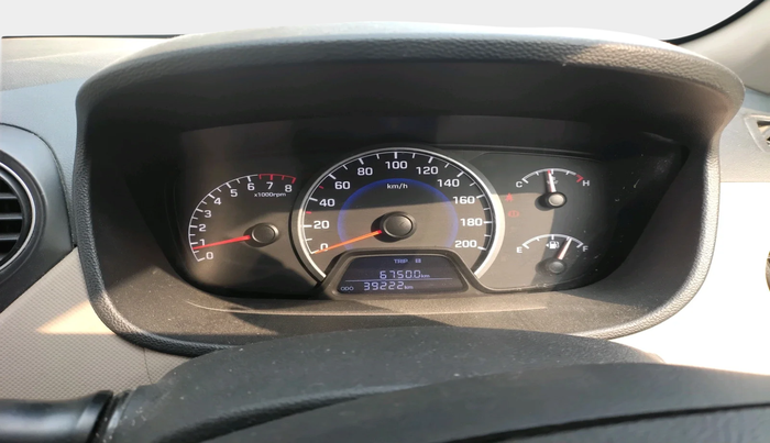 2017 Hyundai Grand i10 SPORTZ (O) 1.2 KAPPA VTVT, Petrol, Manual, 39,222 km, interior