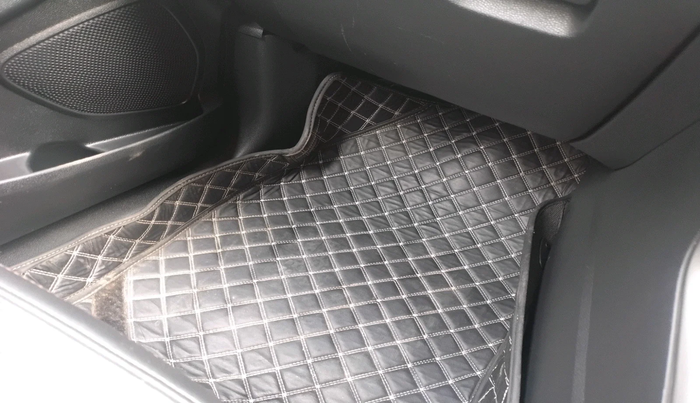 2018 Ford Ecosport TITANIUM 1.5L DIESEL, Diesel, Manual, 96,315 km, interior