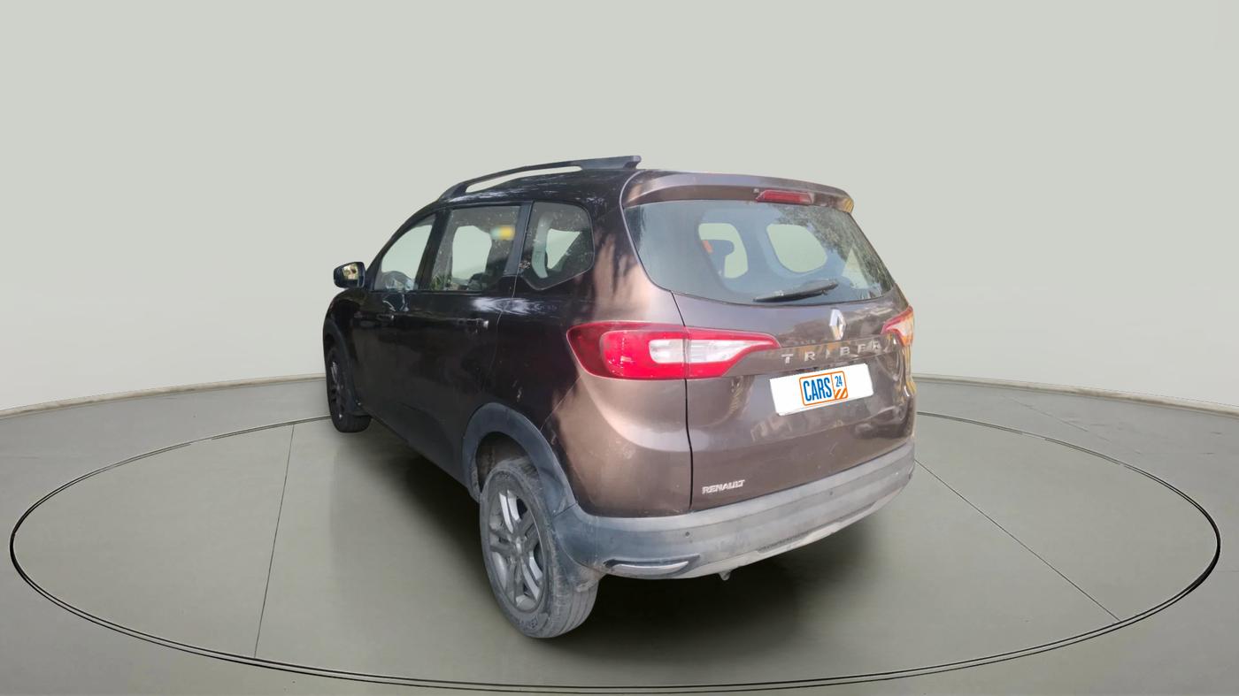 2022 Renault TRIBER RXZ AMT, Petrol, Automatic, 40,000 km, exterior