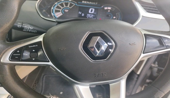 2022 Renault TRIBER RXZ AMT, Petrol, Automatic, 39,078 km, interior