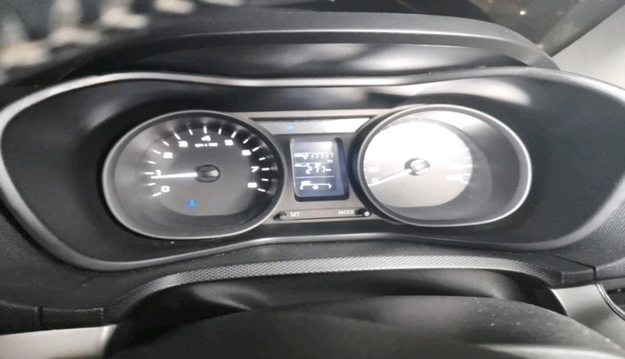 2018 Tata NEXON XT DIESEL, Diesel, Manual, 2,17,717 km, interior