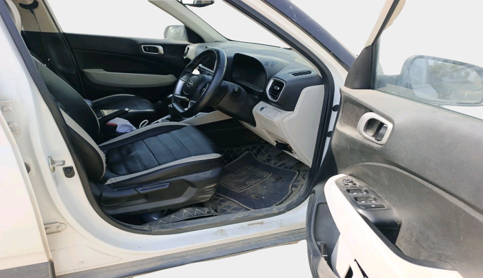 2022 Hyundai VENUE SX 1.2 PETROL, Petrol, Manual, 66,249 km, interior