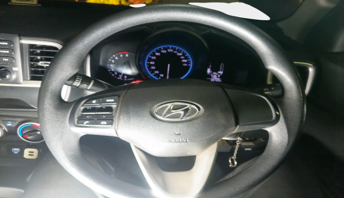 2020 Hyundai VENUE S 1.2, Petrol, Manual, 39,709 km, interior