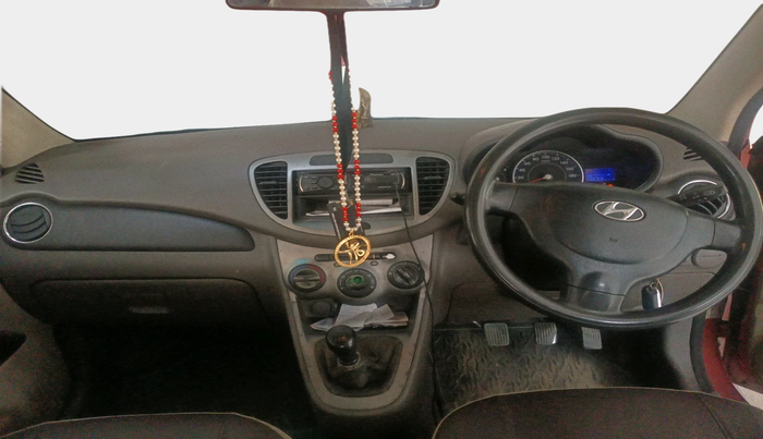 2011 Hyundai i10 MAGNA 1.2, Petrol, Manual, 1,32,758 km, interior