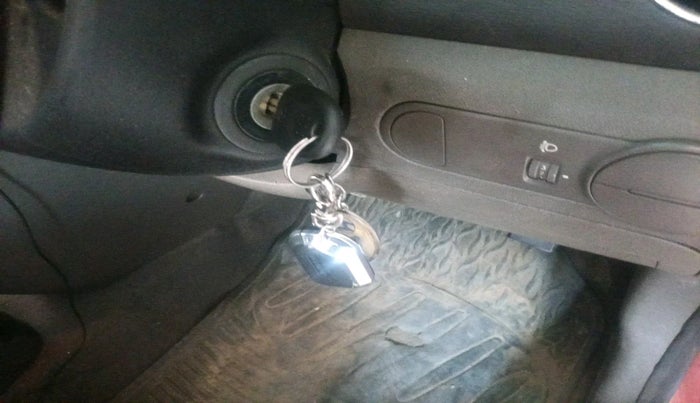 2011 Hyundai i10 MAGNA 1.2, Petrol, Manual, 1,32,758 km, interior