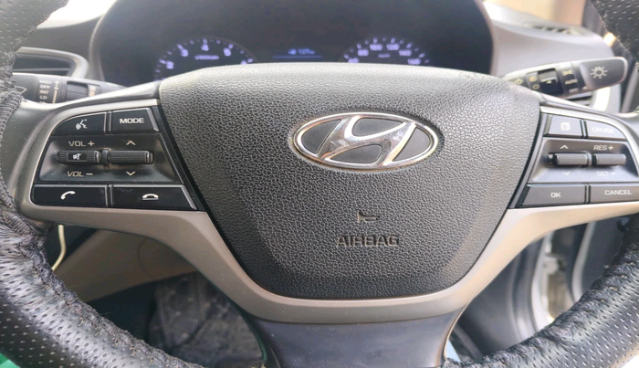 2018 Hyundai Verna 1.6 VTVT SX O, Petrol, Manual, 37,912 km, interior