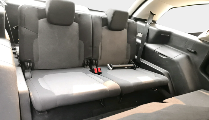 2018 Tata Hexa XMA 4X2 7 STR, Diesel, Automatic, 66,814 km, interior